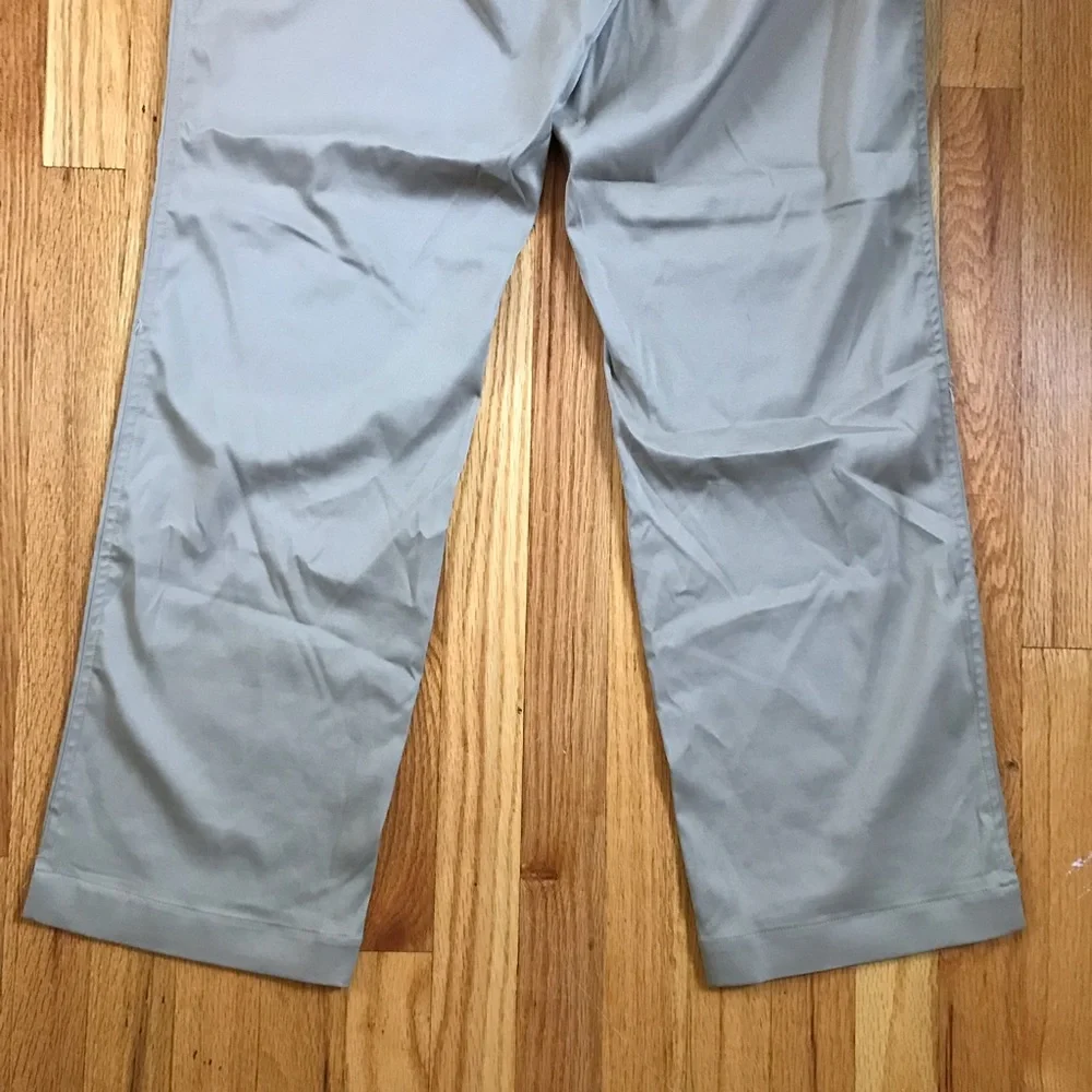 Nike Golf Dri-Fit Men's Light Khaki Chino Pants 34x30